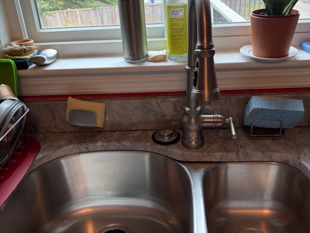 Kitchen with cleared and cleaned counters after a Diaz Cleaning visit